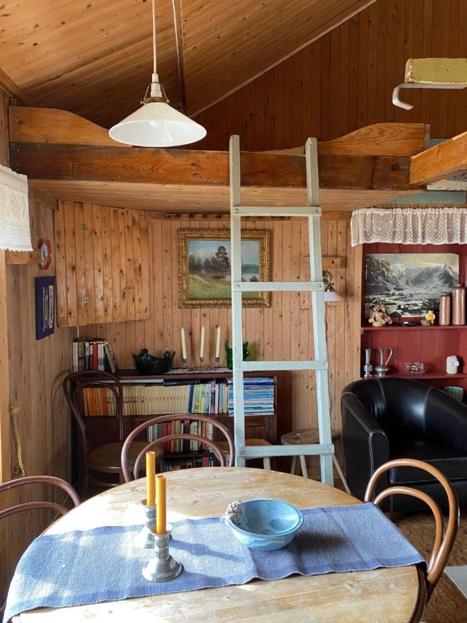 Rorbua Pa Toppoya Reine Eksteriør billede